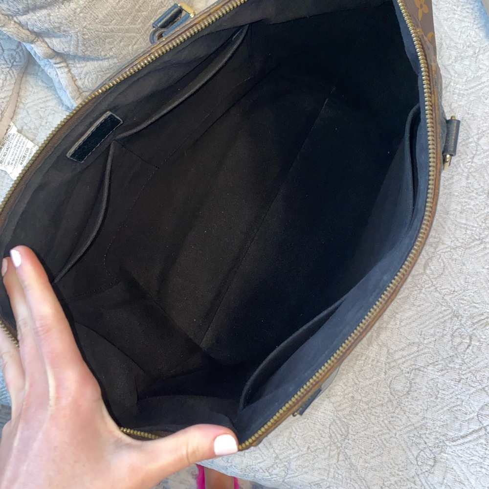 Louis Vuitton Estrela Tote - Picture 11 of 12